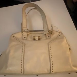 Authentic YVES SAINT LAURENT Muse Shoulder Hand Bag Leather White